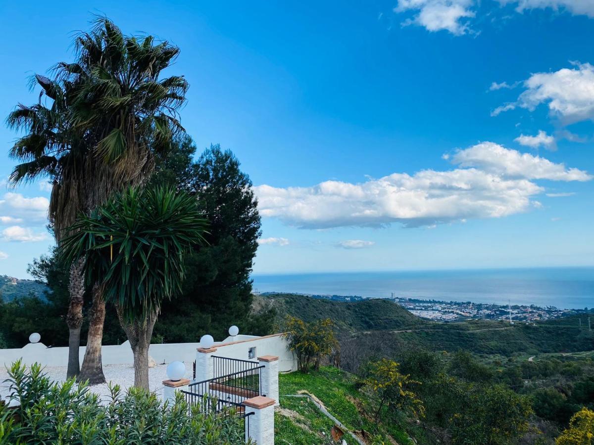 Casa Capricornio Bed and Breakfast Marbella Exteriör bild